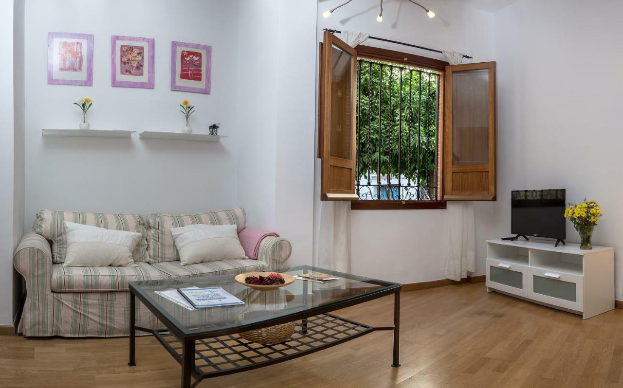 Descubrehome Postigo Inner Patio Sewilla